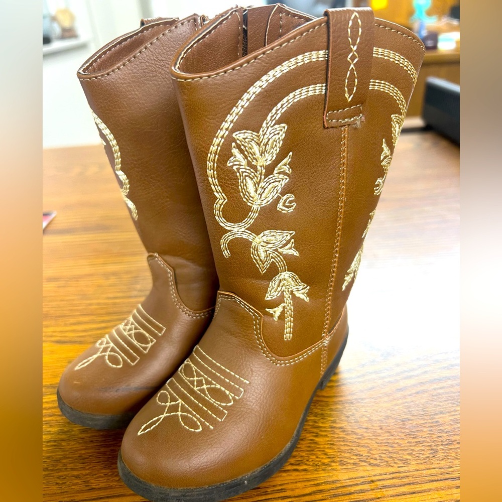 Kensie Girl Brown Kids Boots with Cream Embroidery